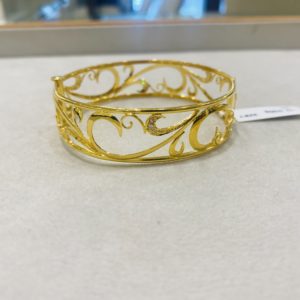 22kt lock bangle