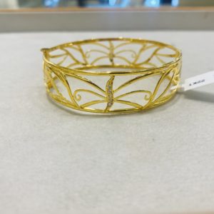 22kt lock bangle